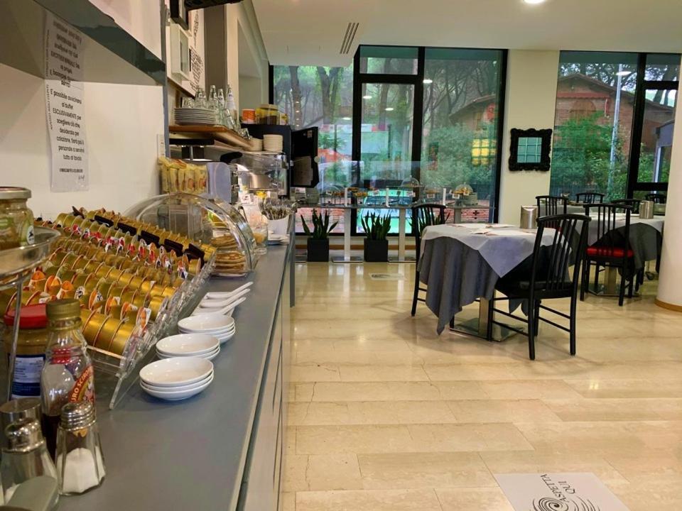 Hotel Logonovo Llido Degli Estensi Eksteriør bilde