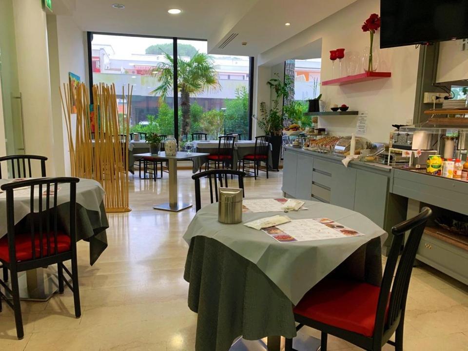 Hotel Logonovo Llido Degli Estensi Eksteriør bilde
