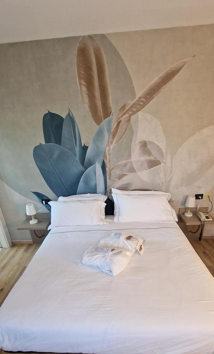 Hotel Logonovo Llido Degli Estensi Eksteriør bilde