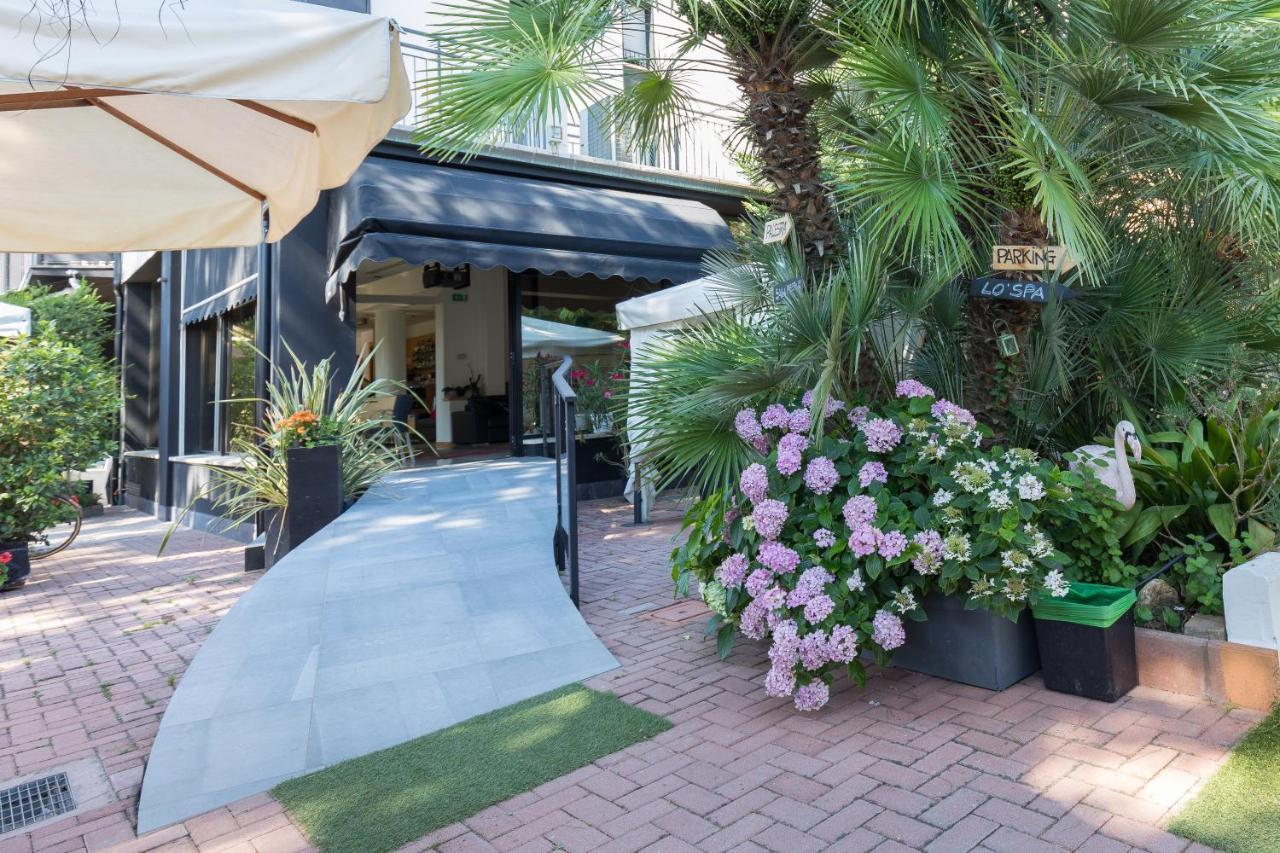 Hotel Logonovo Llido Degli Estensi Eksteriør bilde