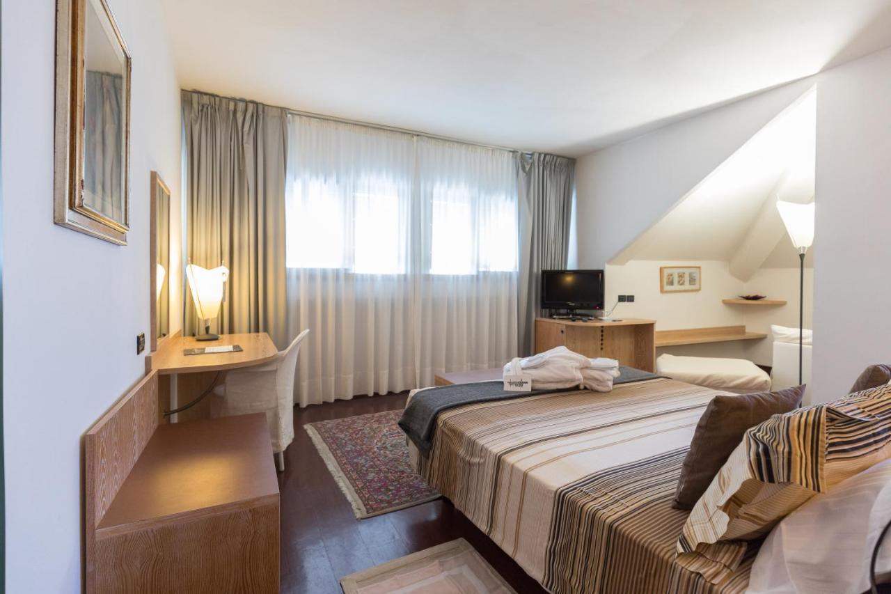 Hotel Logonovo Llido Degli Estensi Eksteriør bilde